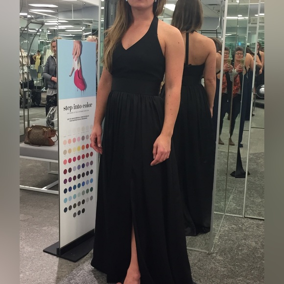 Vera Wang Bridesmaid Dress - Picture 3 of 5